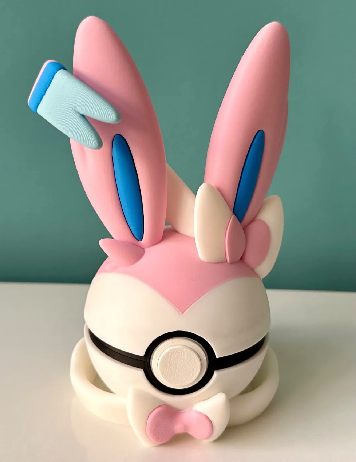 Pokebola Sylveon