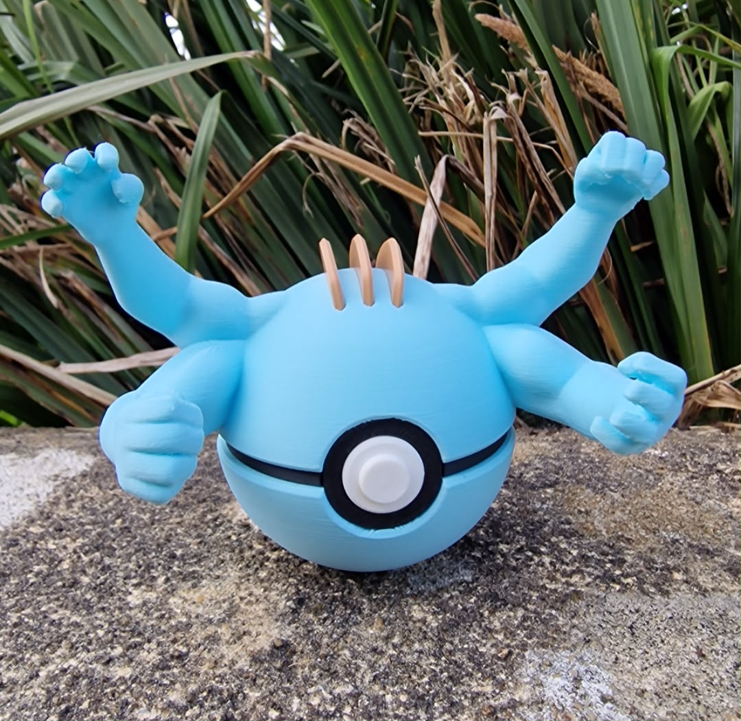 Pokebola Machamp